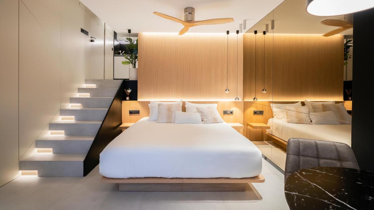 Aloha Apartamentos - Primera Linea De Playa - Vista Al Mar Benalmádena Dış mekan fotoğraf